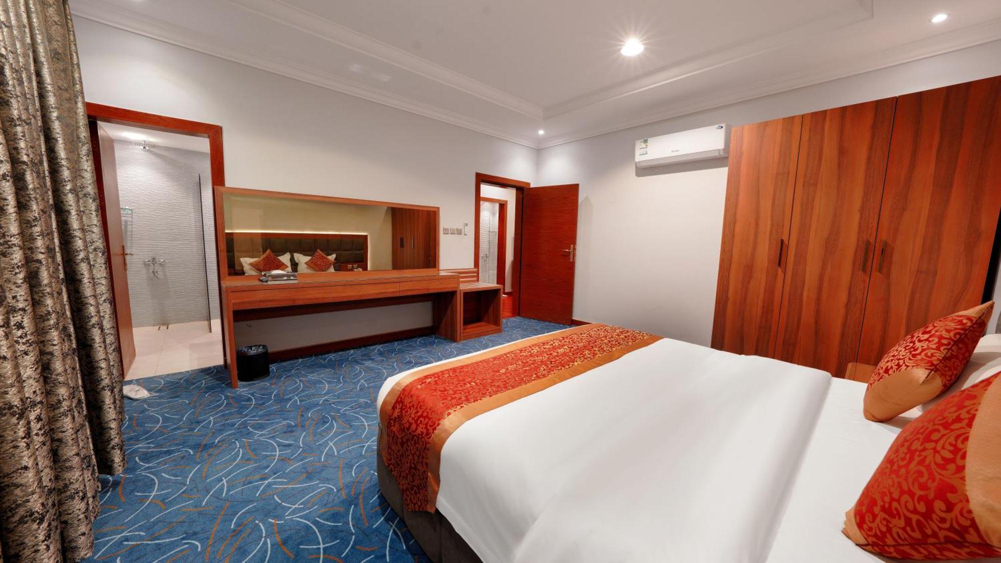 Almasem Serviced Apartments -Exit 5 リヤード 部屋 写真